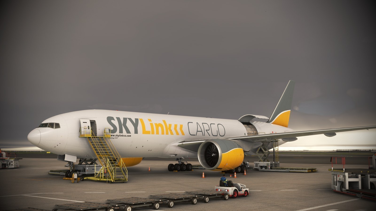 TC-SLU (CARGO)